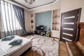Апартаменты Royal Apartments Minsk Минск Апартаменты Делюкс с 3 спальнями: Проспект Независимости, 12-12