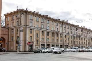 Апартаменты Royal Apartments Minsk Минск Апартаменты Делюкс с 3 спальнями: Проспект Независимости, 12-40